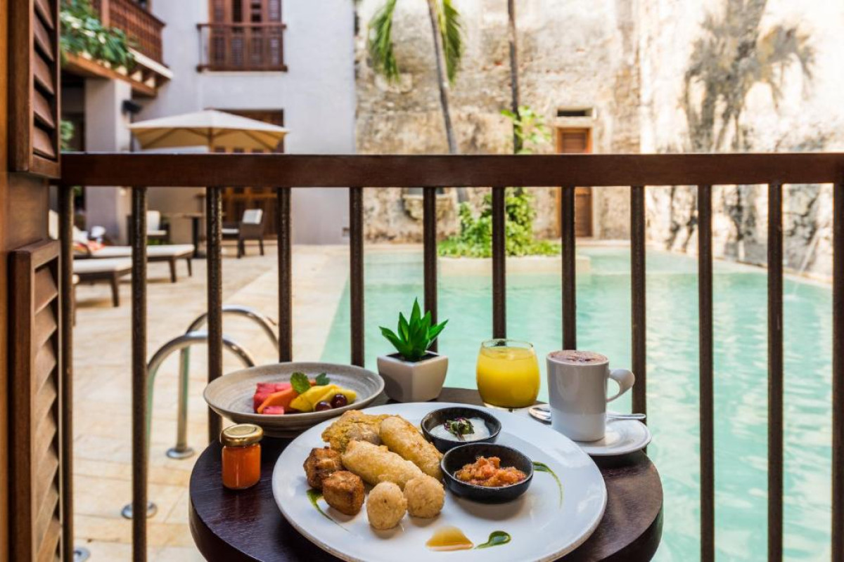 Ananda Hotel Boutique