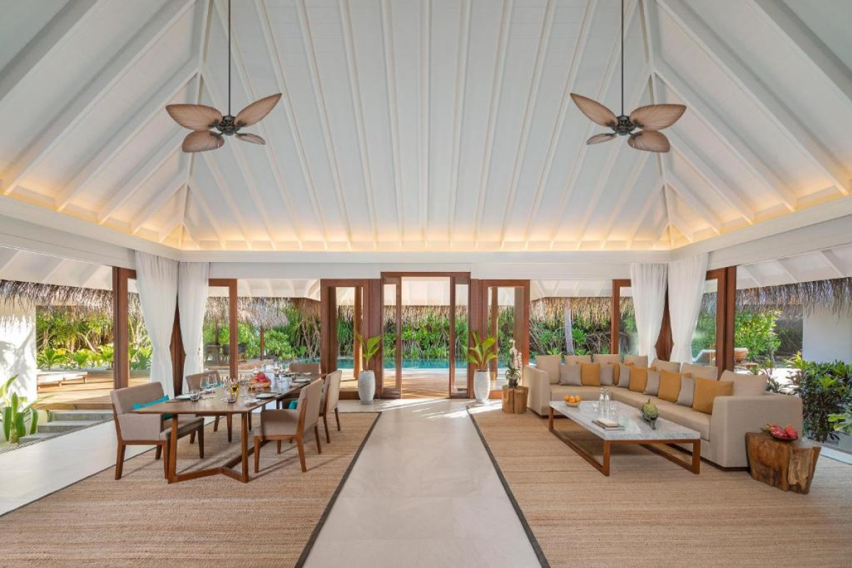 Anantara Kihavah Villas Resort Maldives