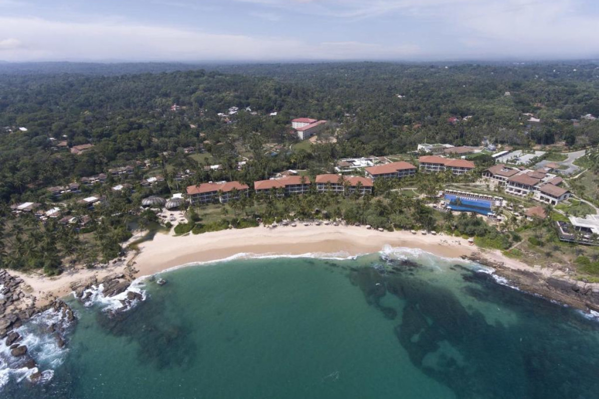 Anantara Peace Haven Tangalle Resort