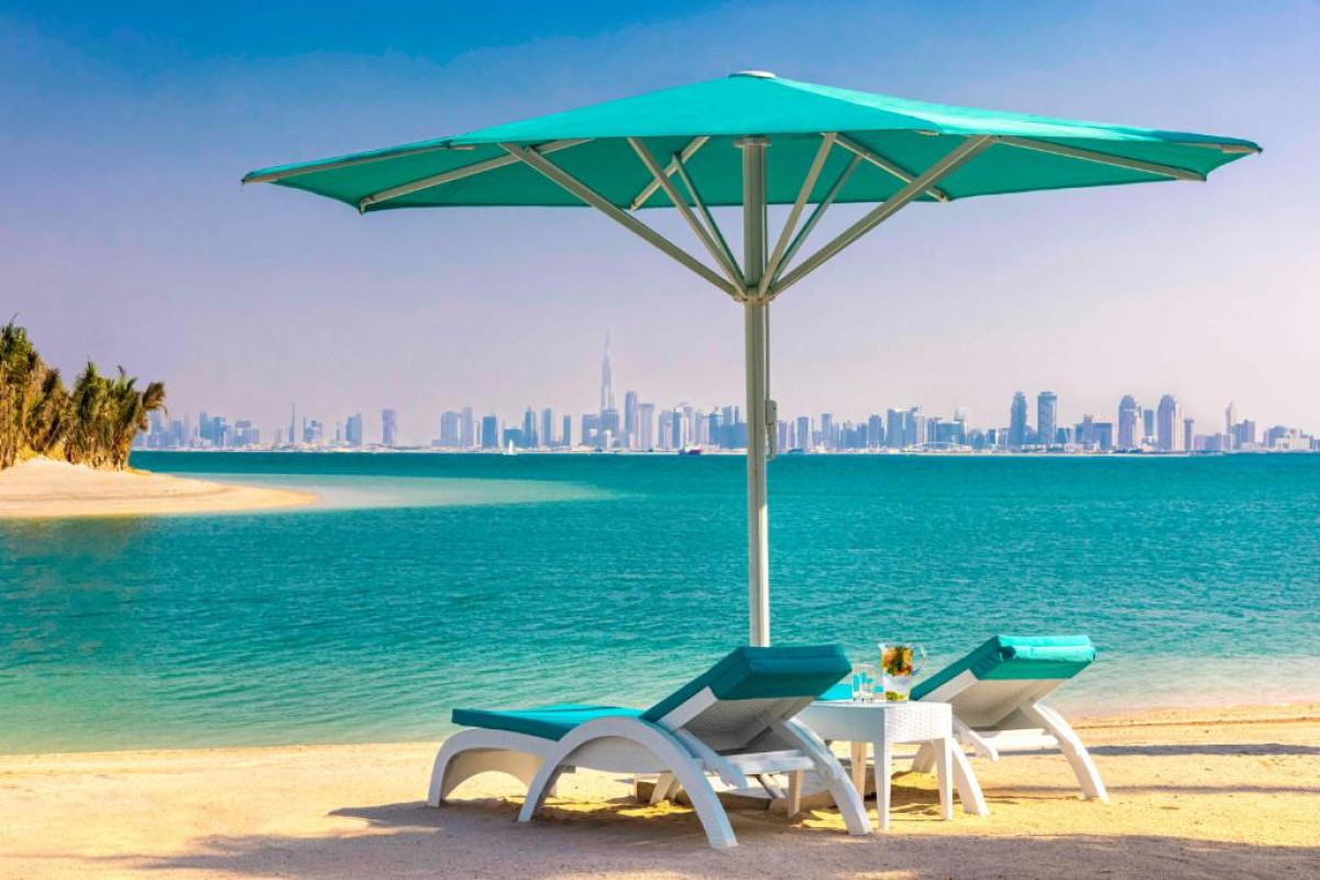 Anantara World Island Dubai Resort
