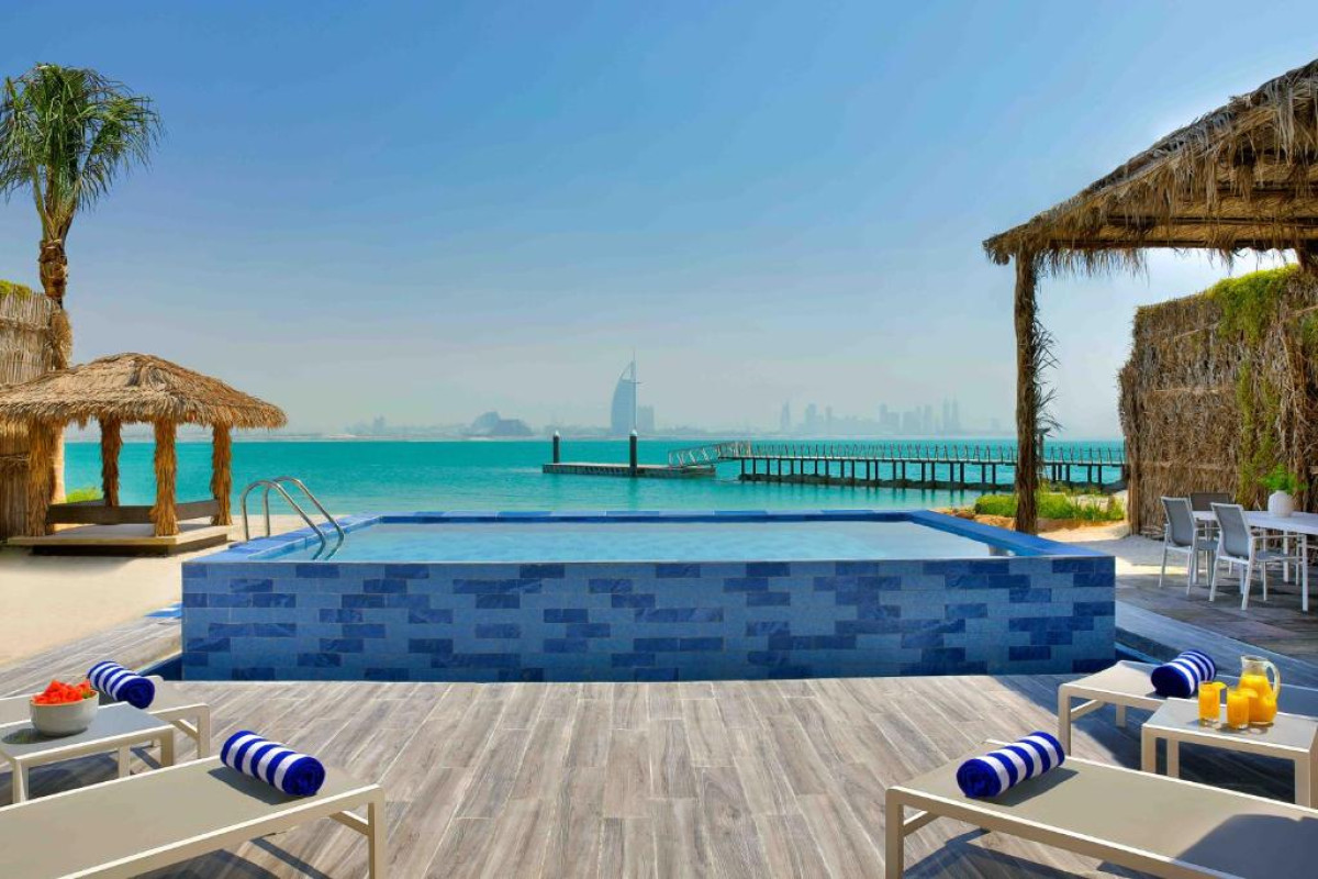 Anantara World Island Dubai Resort