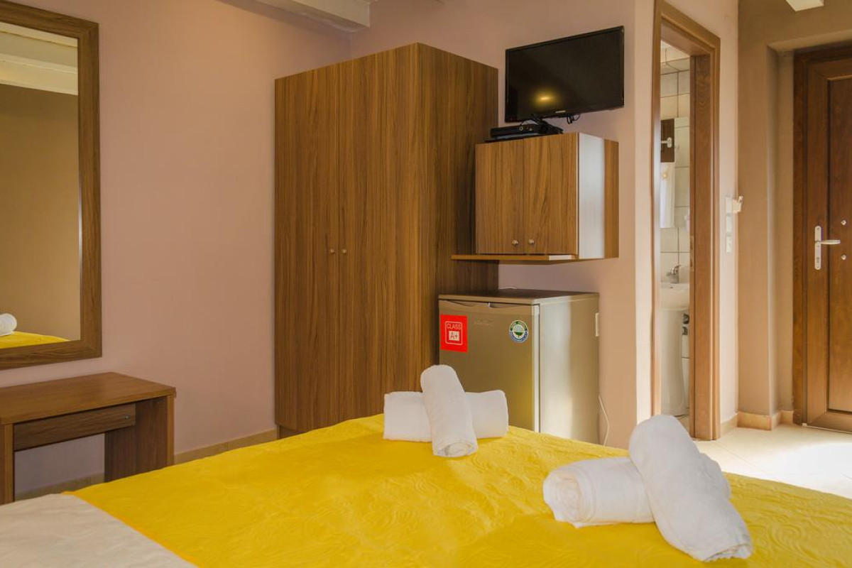 Anassa Studios Apartments