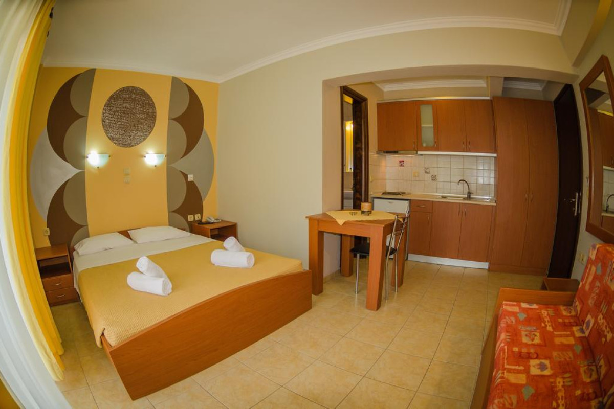 Anassa Studios Apartments
