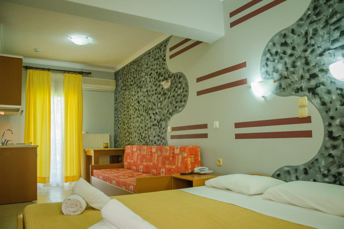 Anassa Studios Apartments