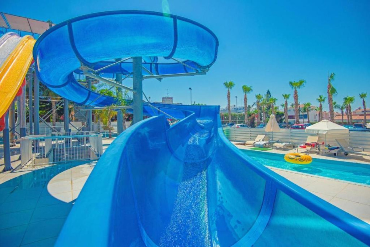 Anastasia Waterpark Beach Resort