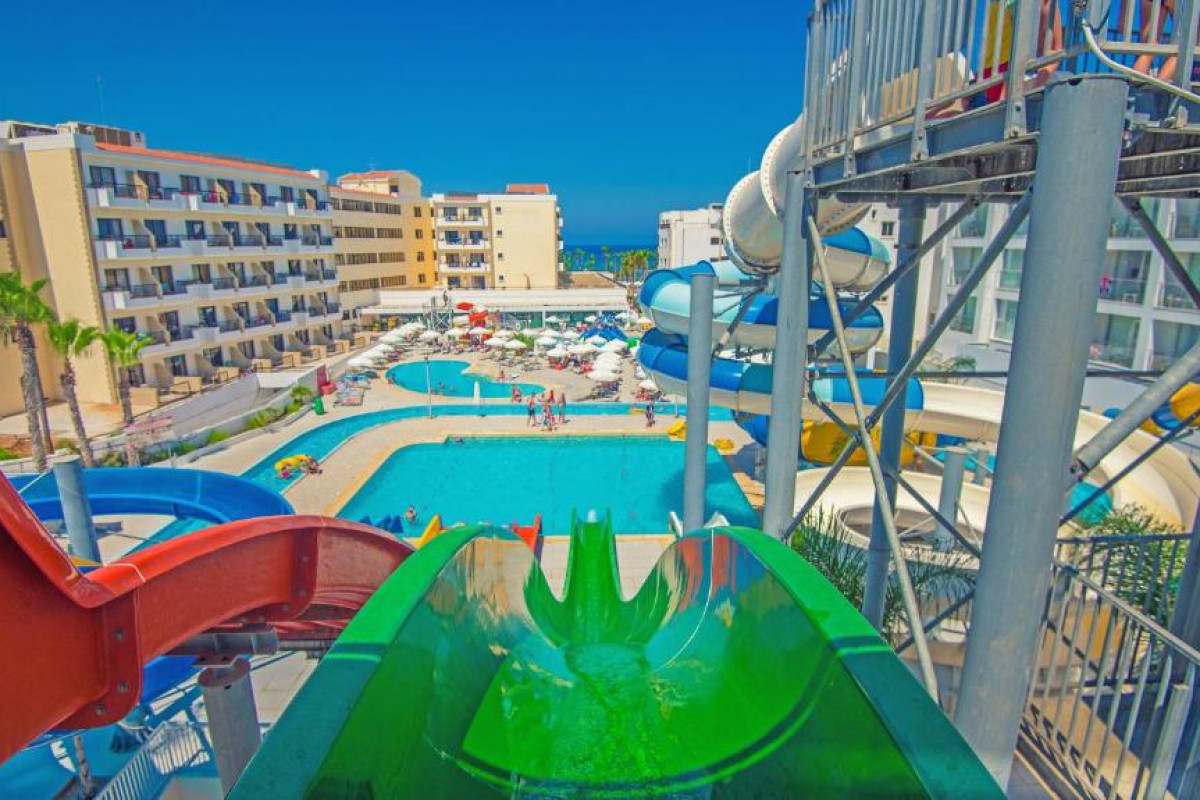 Anastasia Apartments