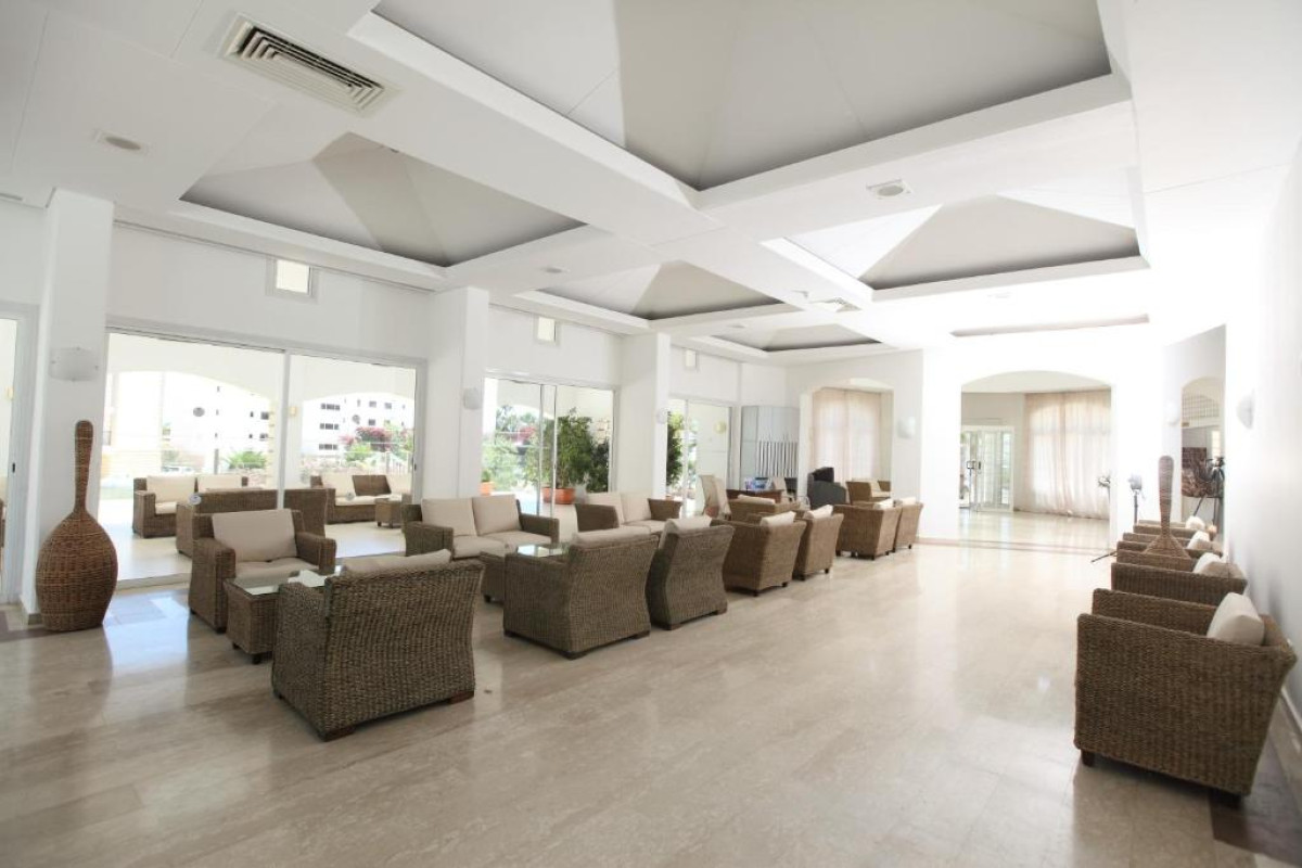 Anastasia Apartments