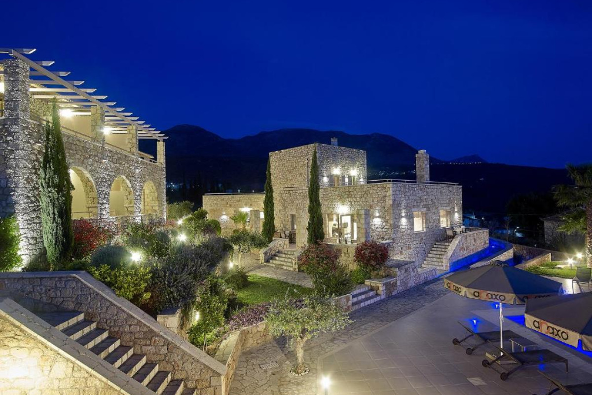 Anaxo Resort