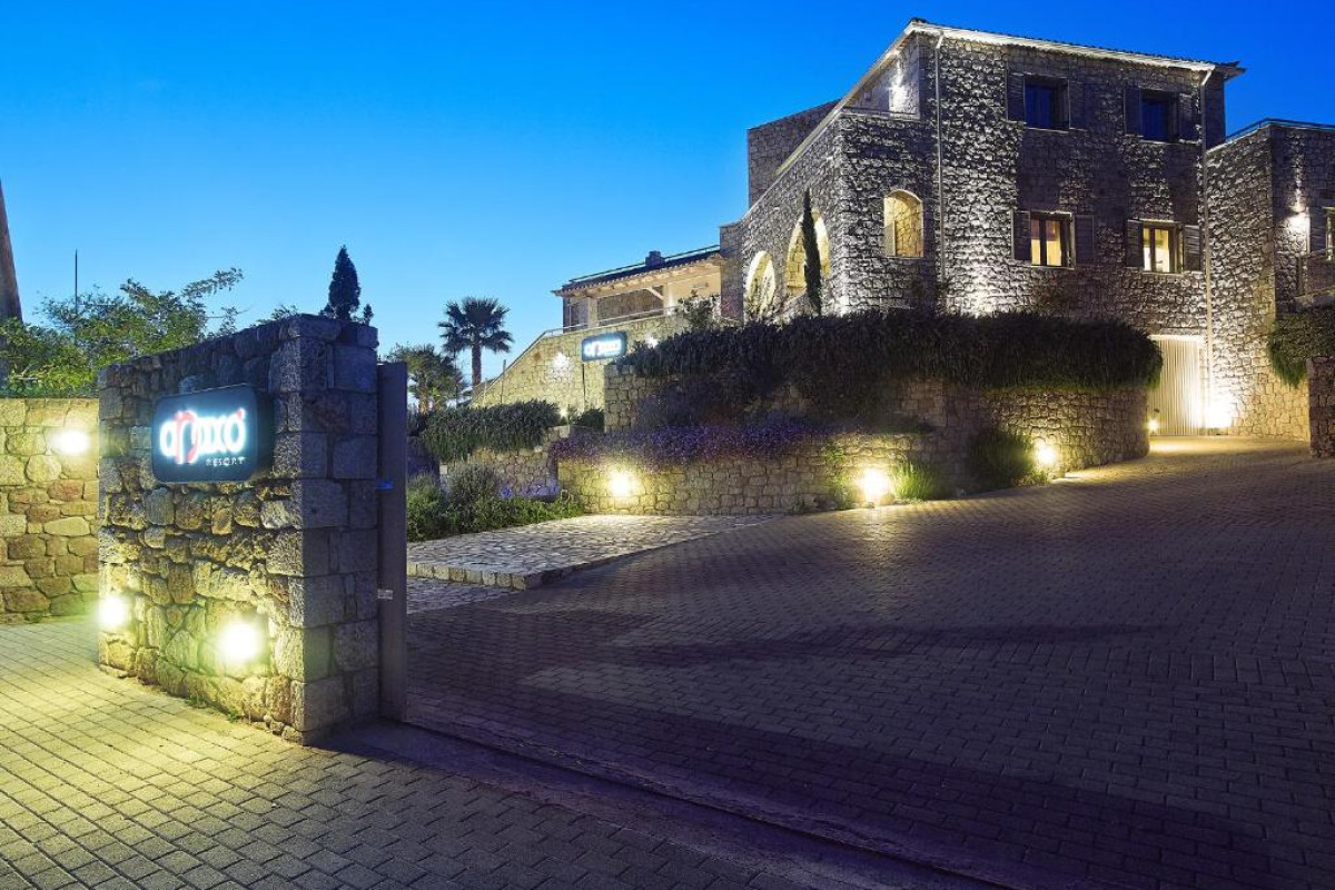 Anaxo Resort