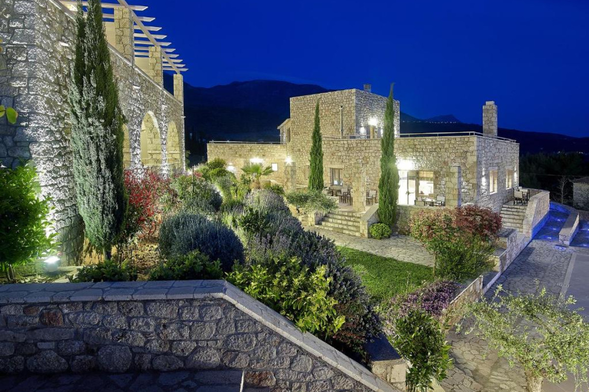 Anaxo Resort