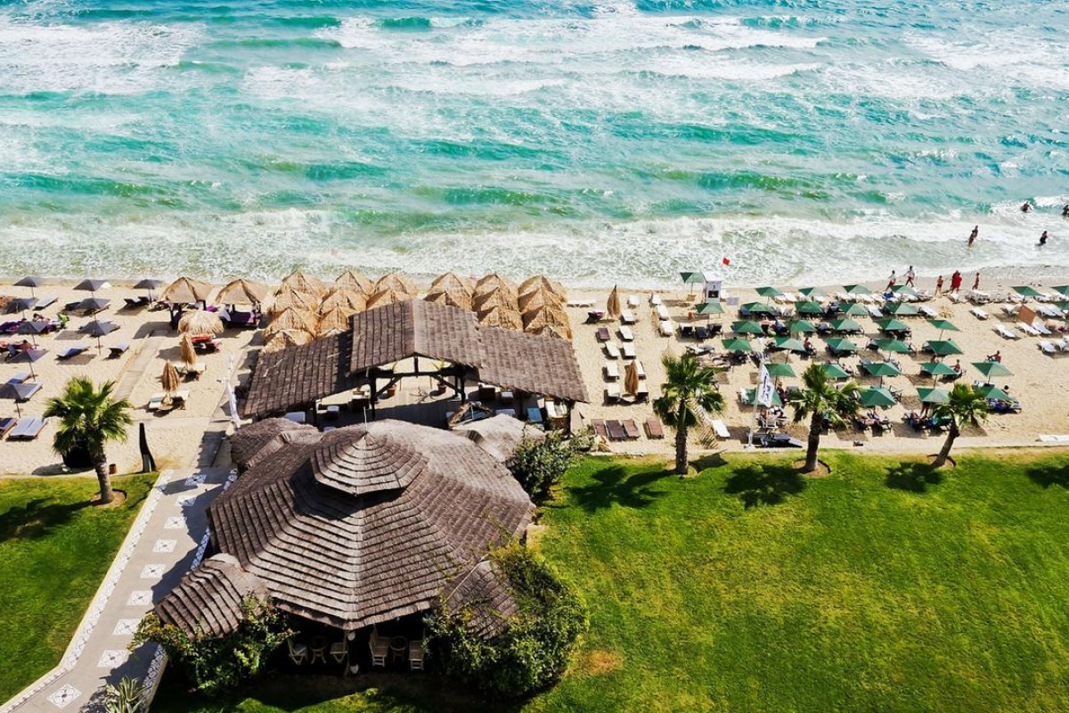 ANDALUSIA BEACH