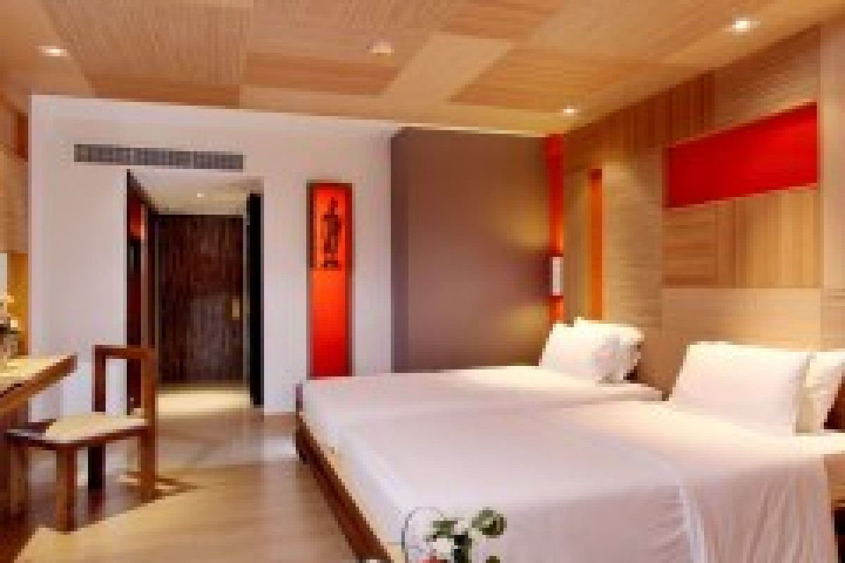 Andaman Embrace Patong