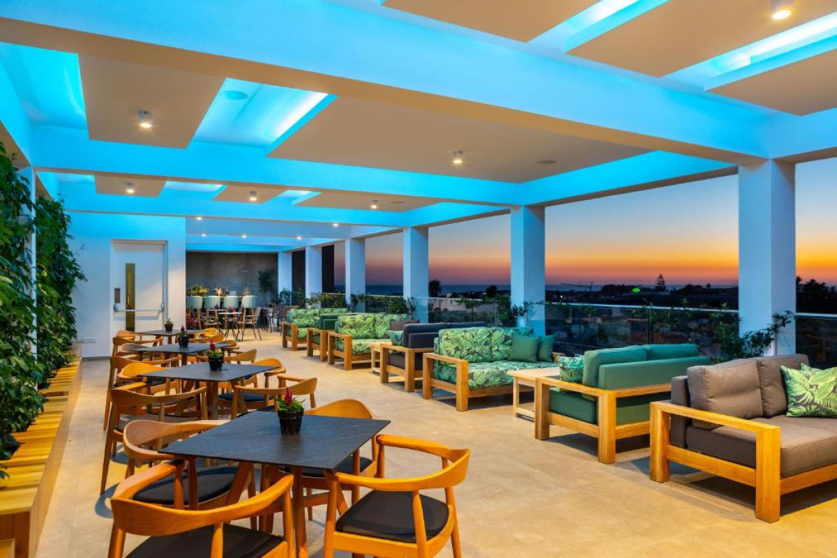 Anemi Hotel & Suites
