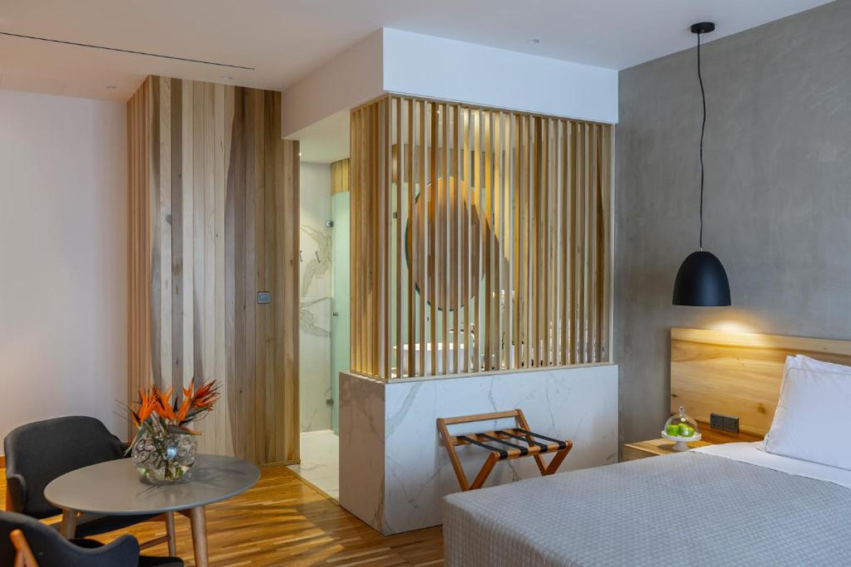 Anemi Hotel & Suites