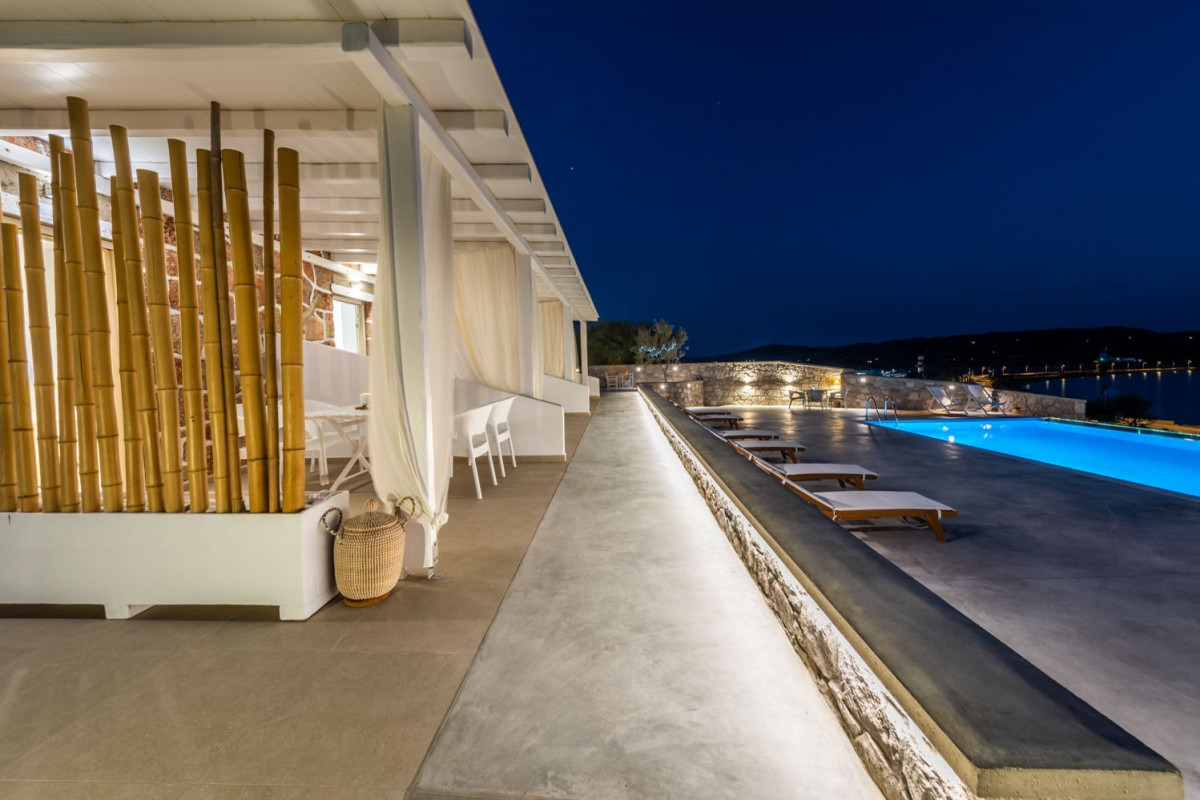 Anemi Suites