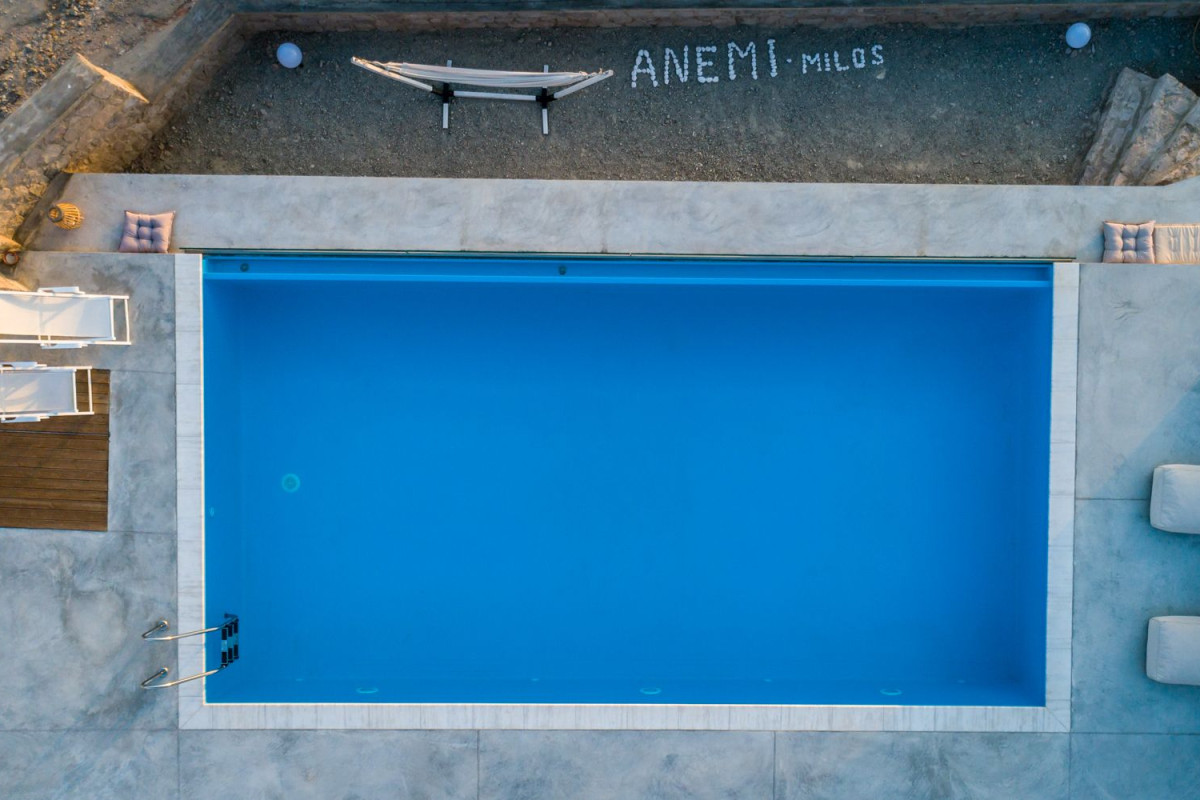 Anemi Suites