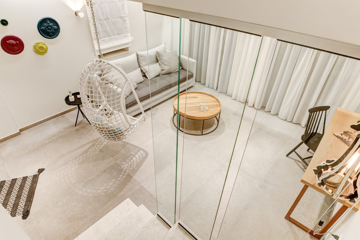 Anemolia Hotel Stylish Suites - Sarakiniko Beach