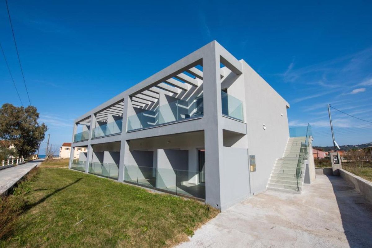 Anemona Beach Studios and Apartments