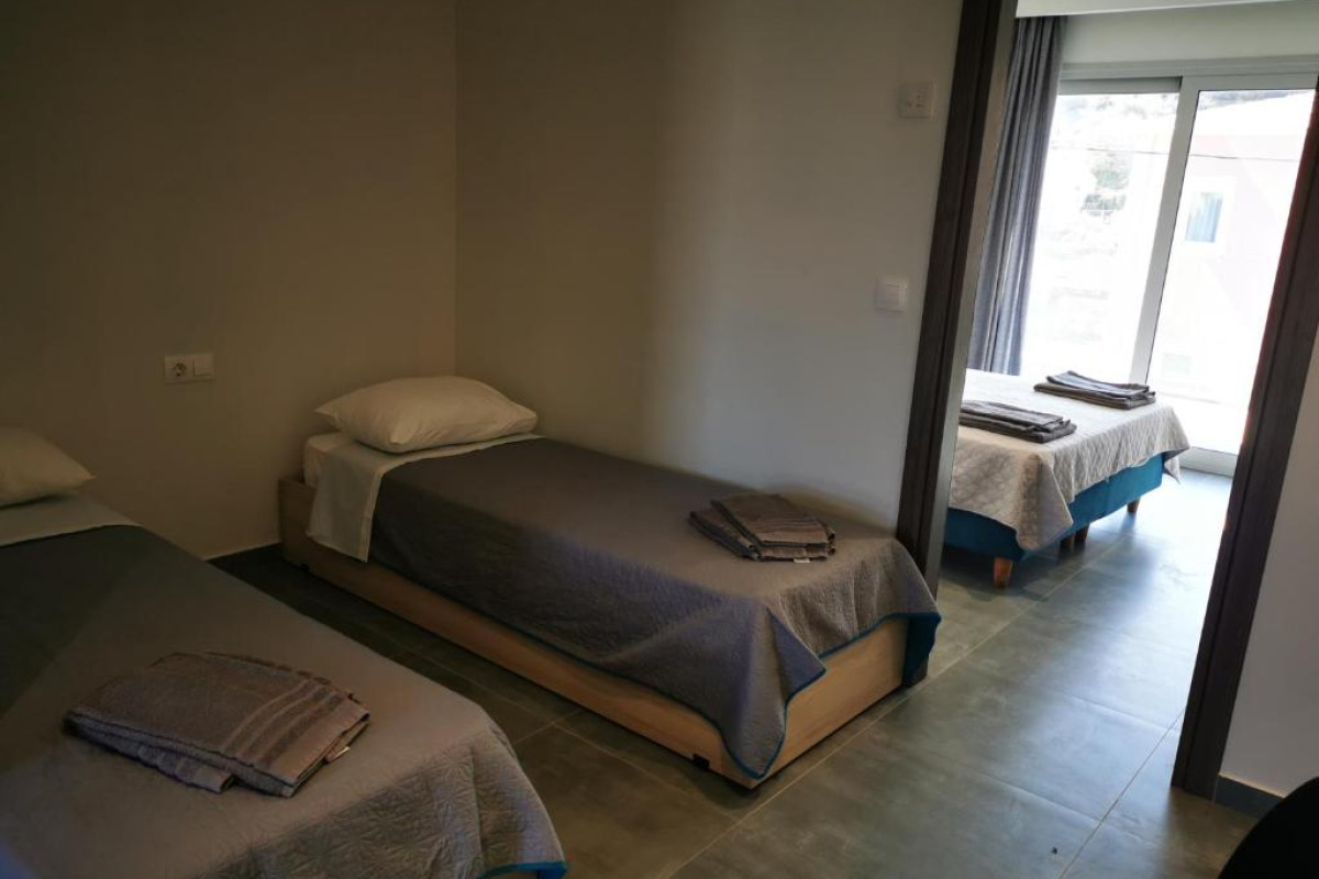 Anemona Beach Studios and Apartments