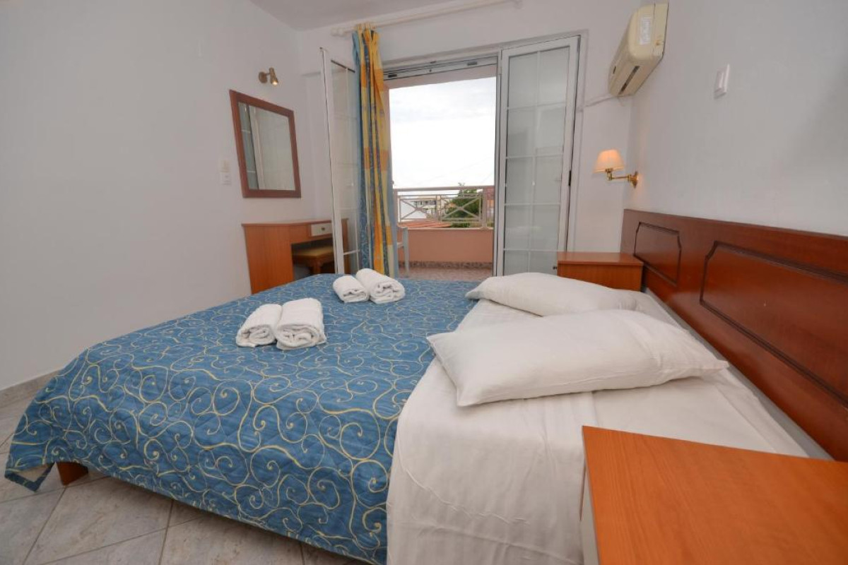 Anemona Beach Studios and Apartments