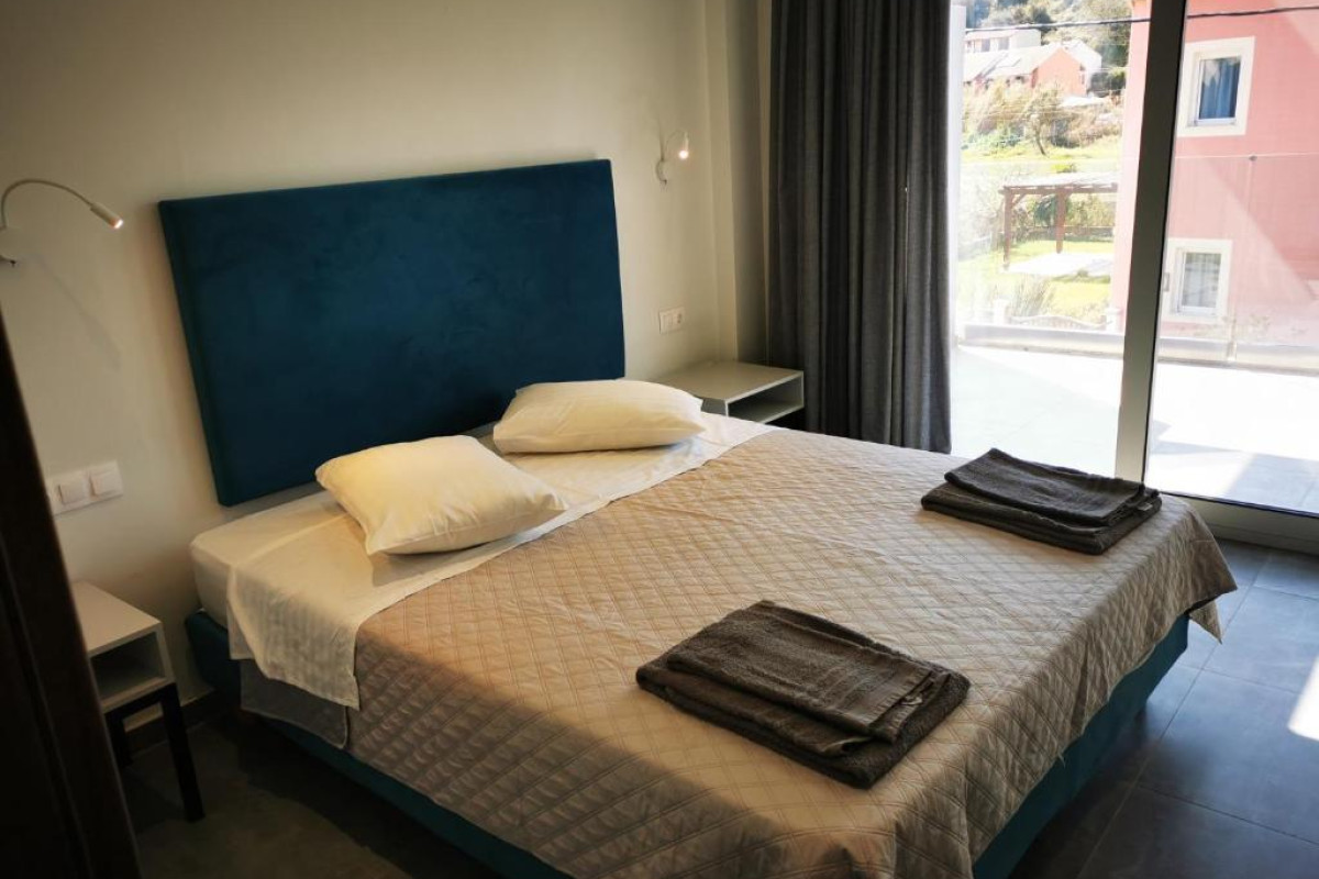 Anemona Beach Studios and Apartments