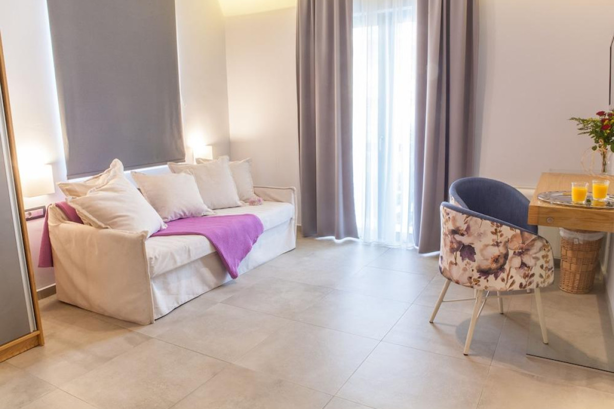 Anemos Rooms & Apartments