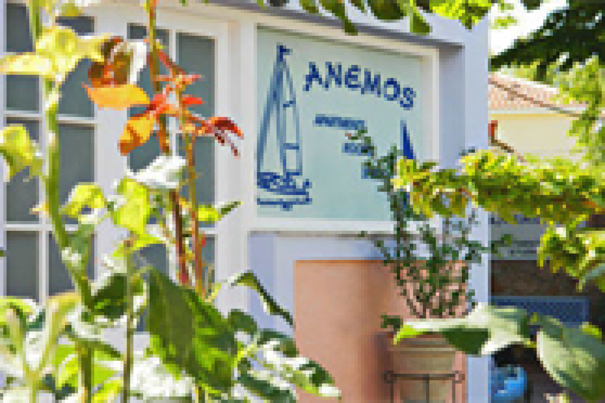 ANEMOS STUDIOS AND APARTMENTS