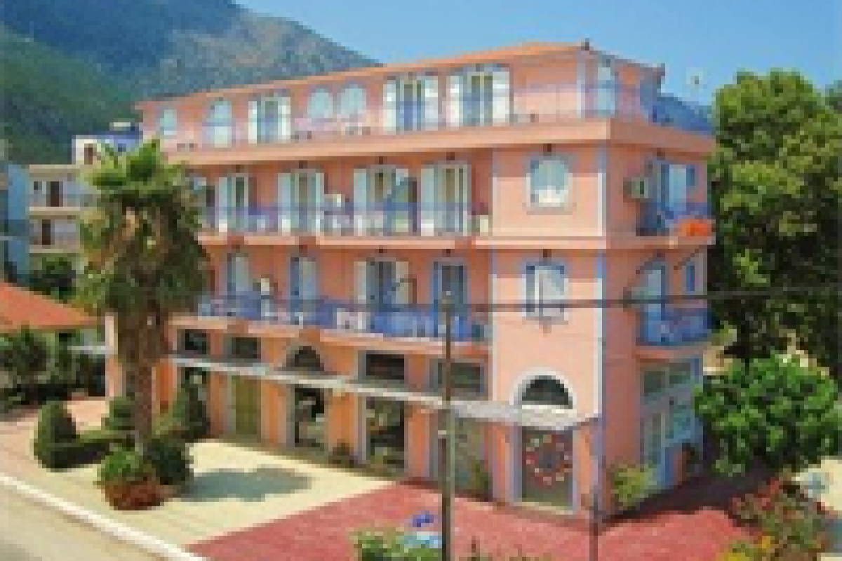 ANEMOS STUDIOS AND APARTMENTS