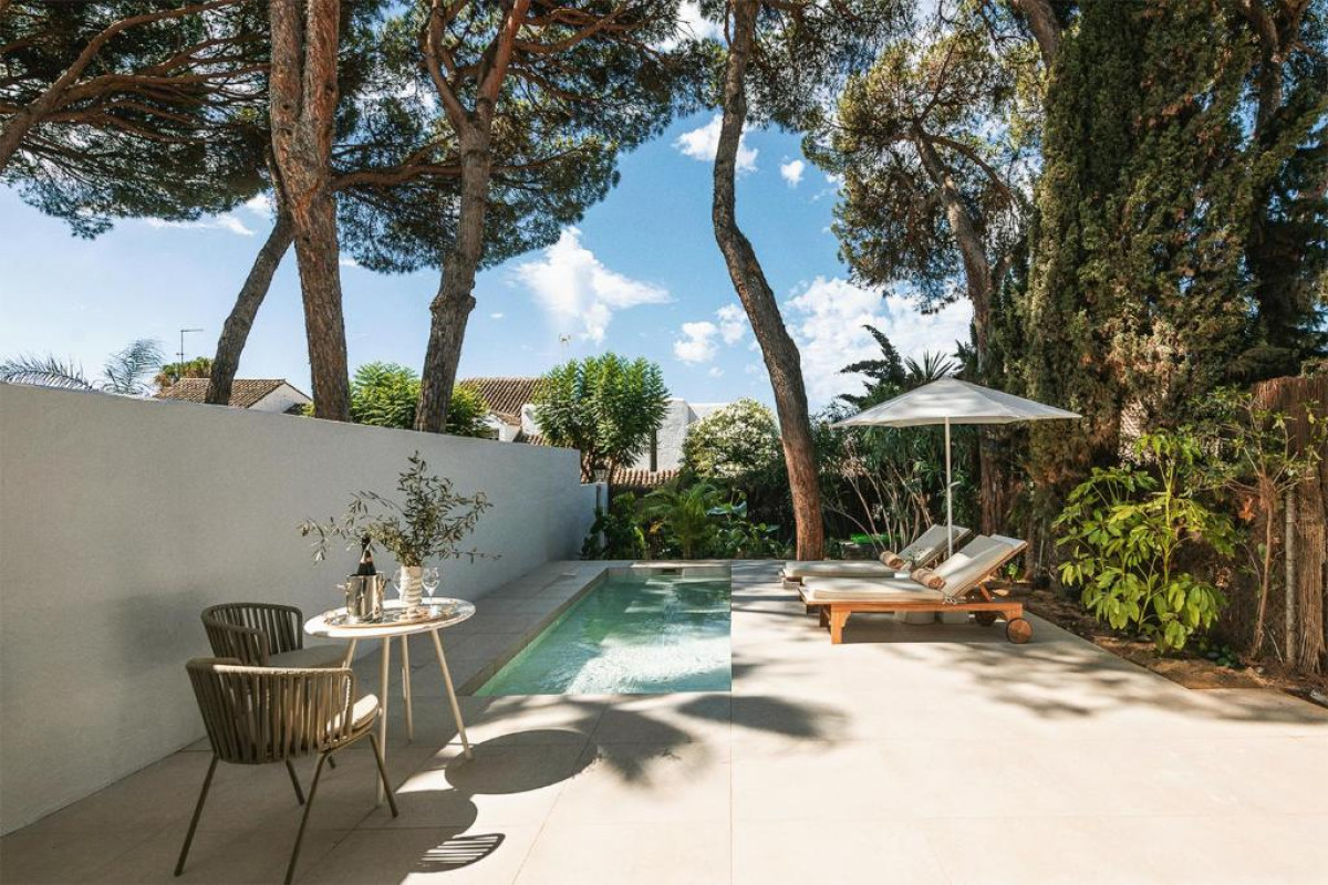 Anfitrion Villas & Suites