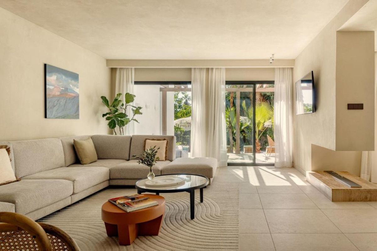 Anfitrion Villas & Suites