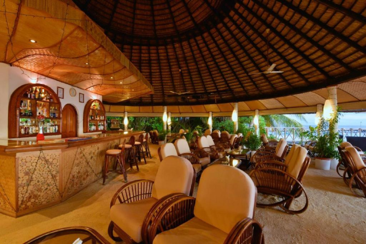 Angaga Island Resort & Spa