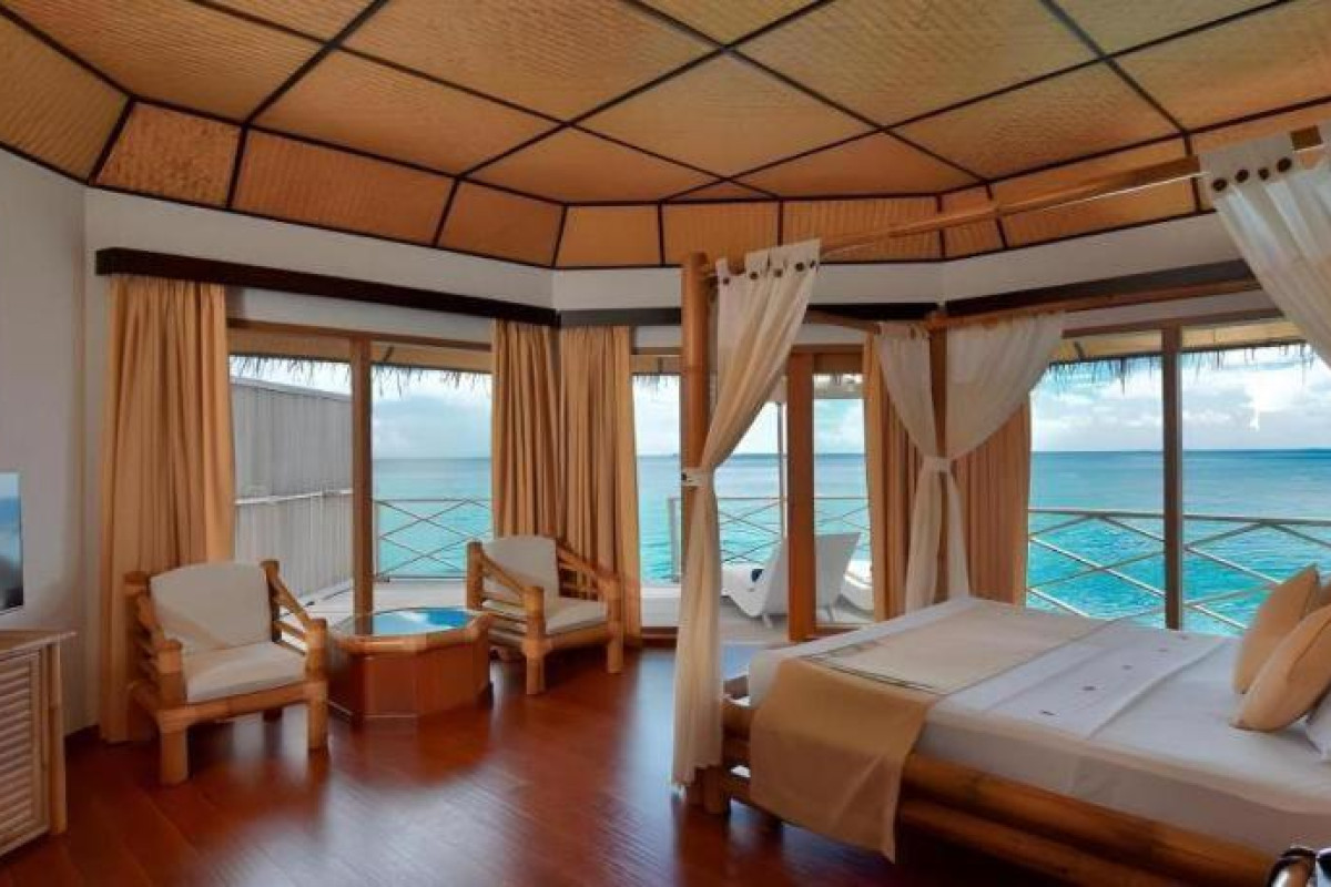 Angaga Island Resort & Spa