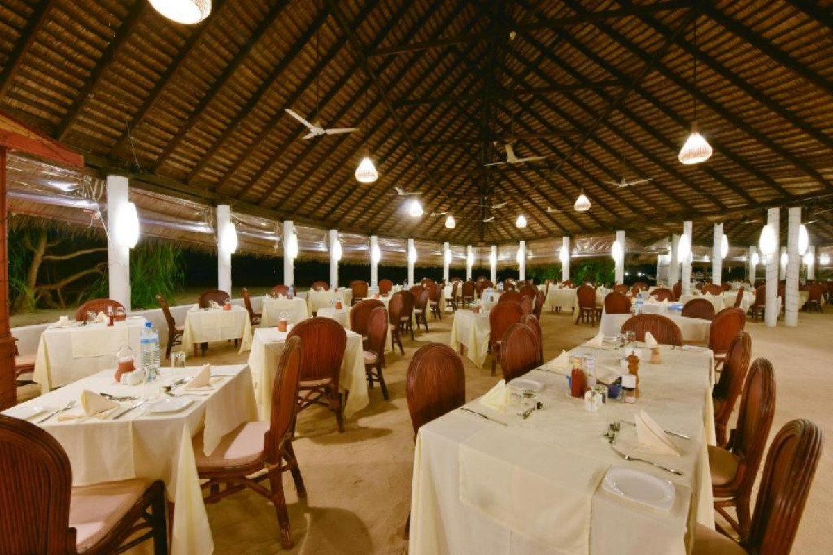 Angaga Island Resort & Spa