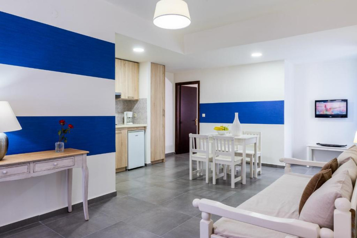Angela Studios and Apartments