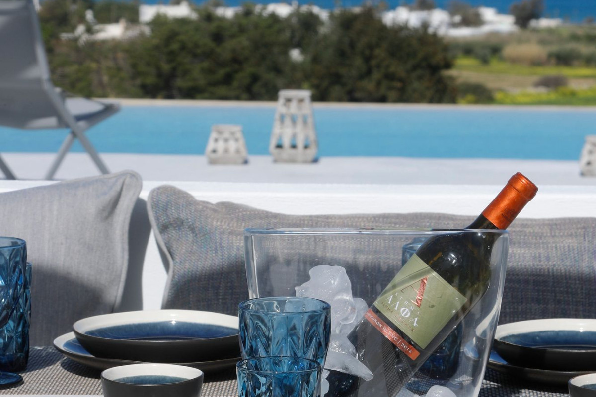 Angels Estate Paros