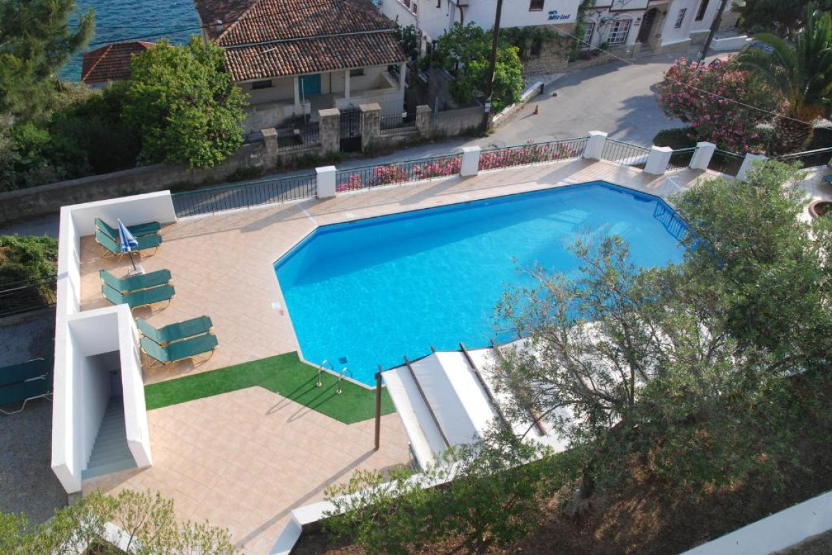 ANTHEMIS HOTEL APARTMENTS