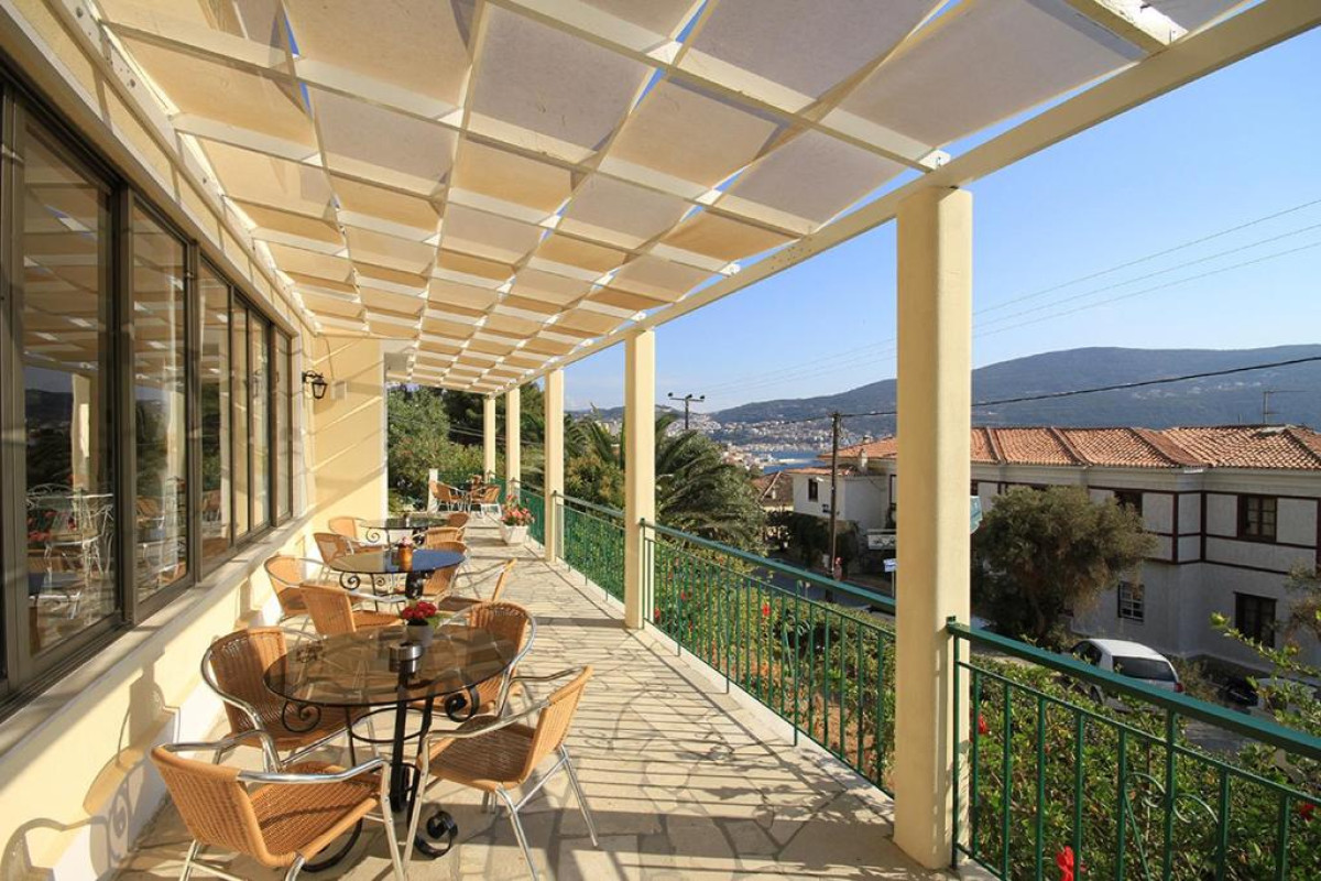 ANTHEMIS HOTEL APARTMENTS