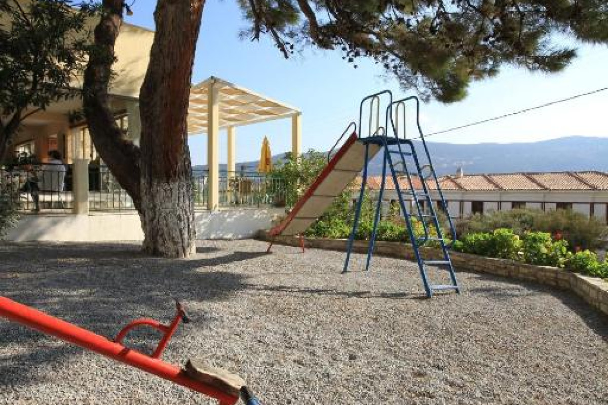 ANTHEMIS HOTEL APARTMENTS