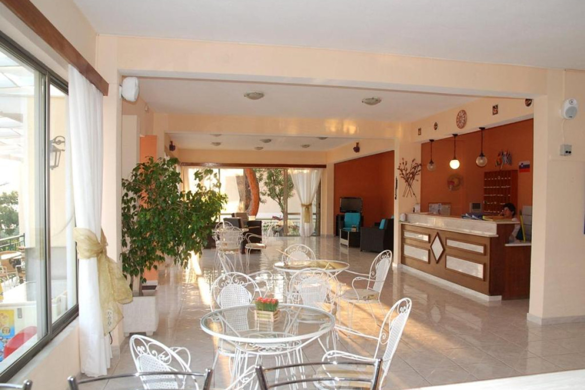 ANTHEMIS HOTEL APARTMENTS