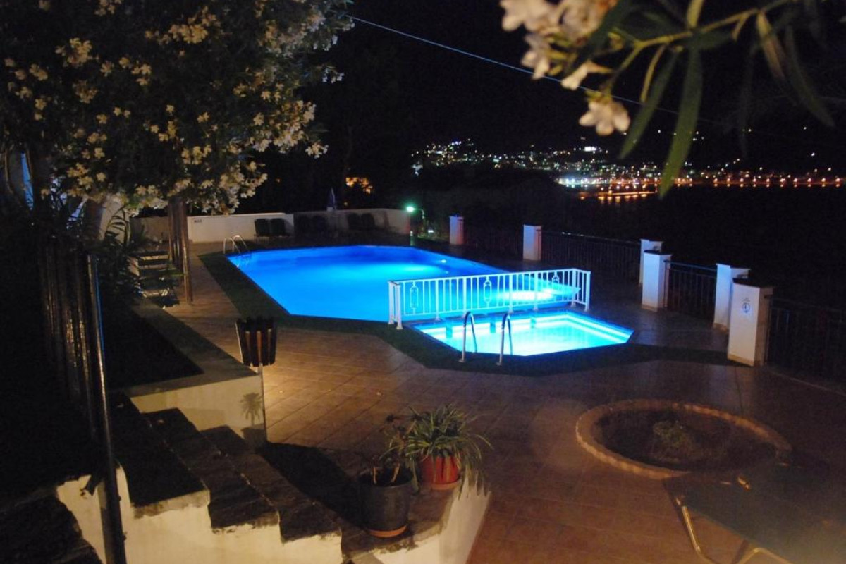 ANTHEMIS HOTEL APARTMENTS
