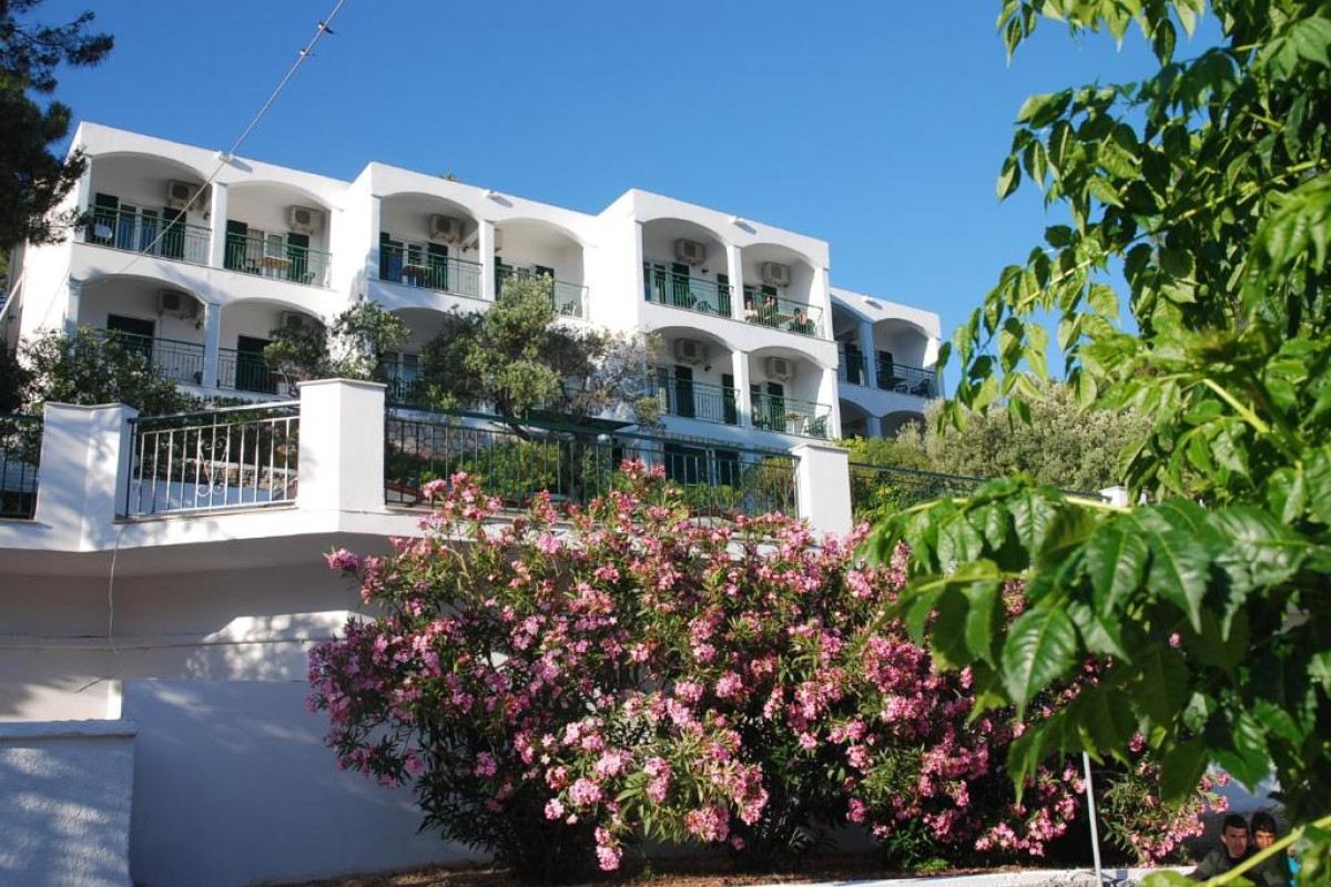 ANTHEMIS HOTEL APARTMENTS