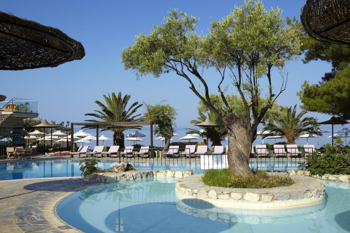 Anthemus Sea Beach Hotel & Spa