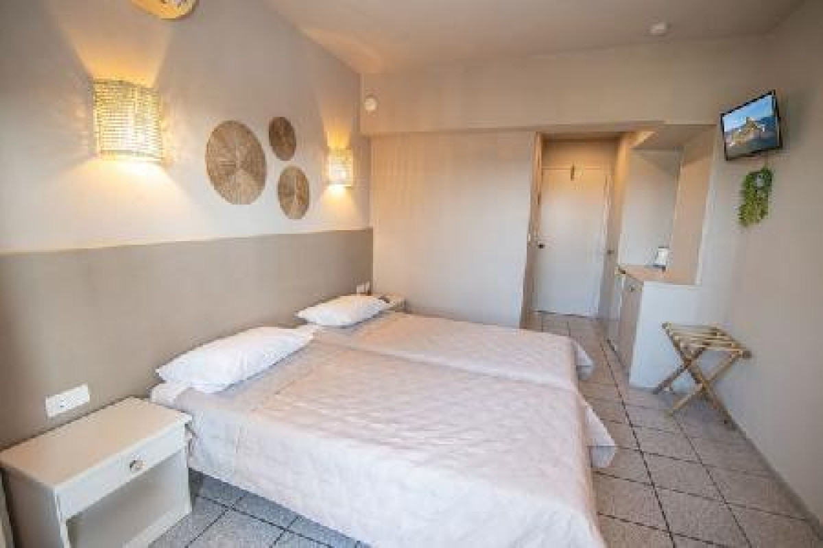Anthoula Hotel