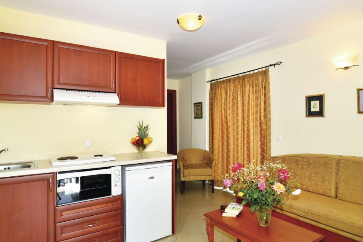 ANTILIA APARTMENTS