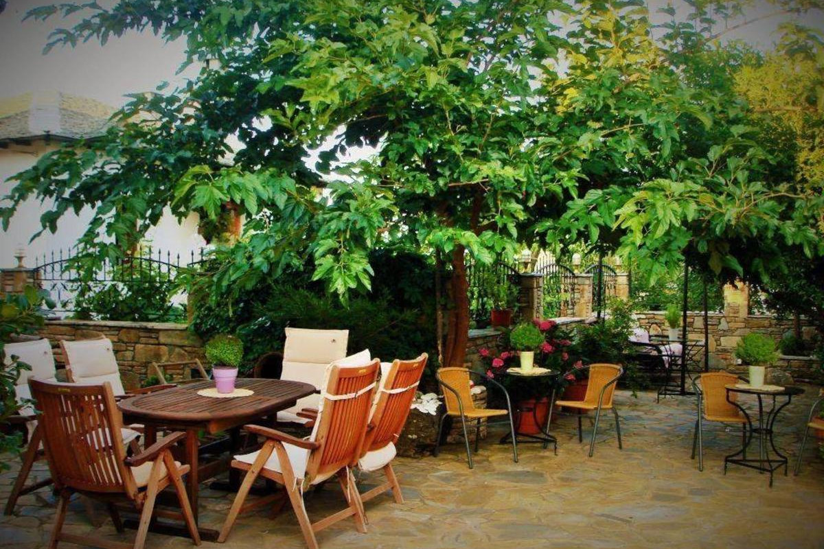 Antique The Hotel