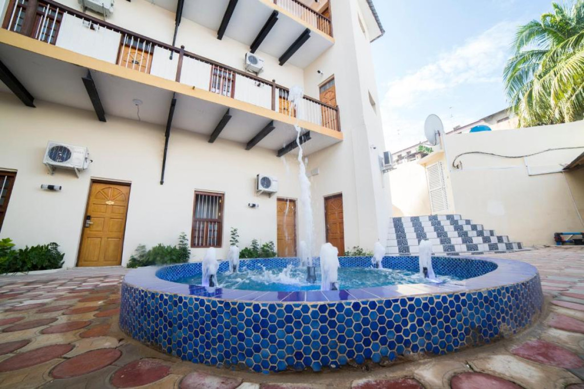 Antonio Garden Hotel