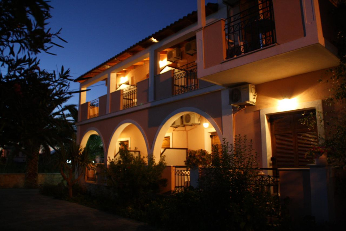 ANTONIO STUDIOS