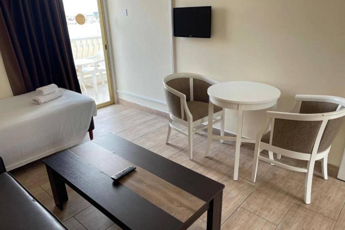 ANTONIS G. HOTEL APARTMENTS