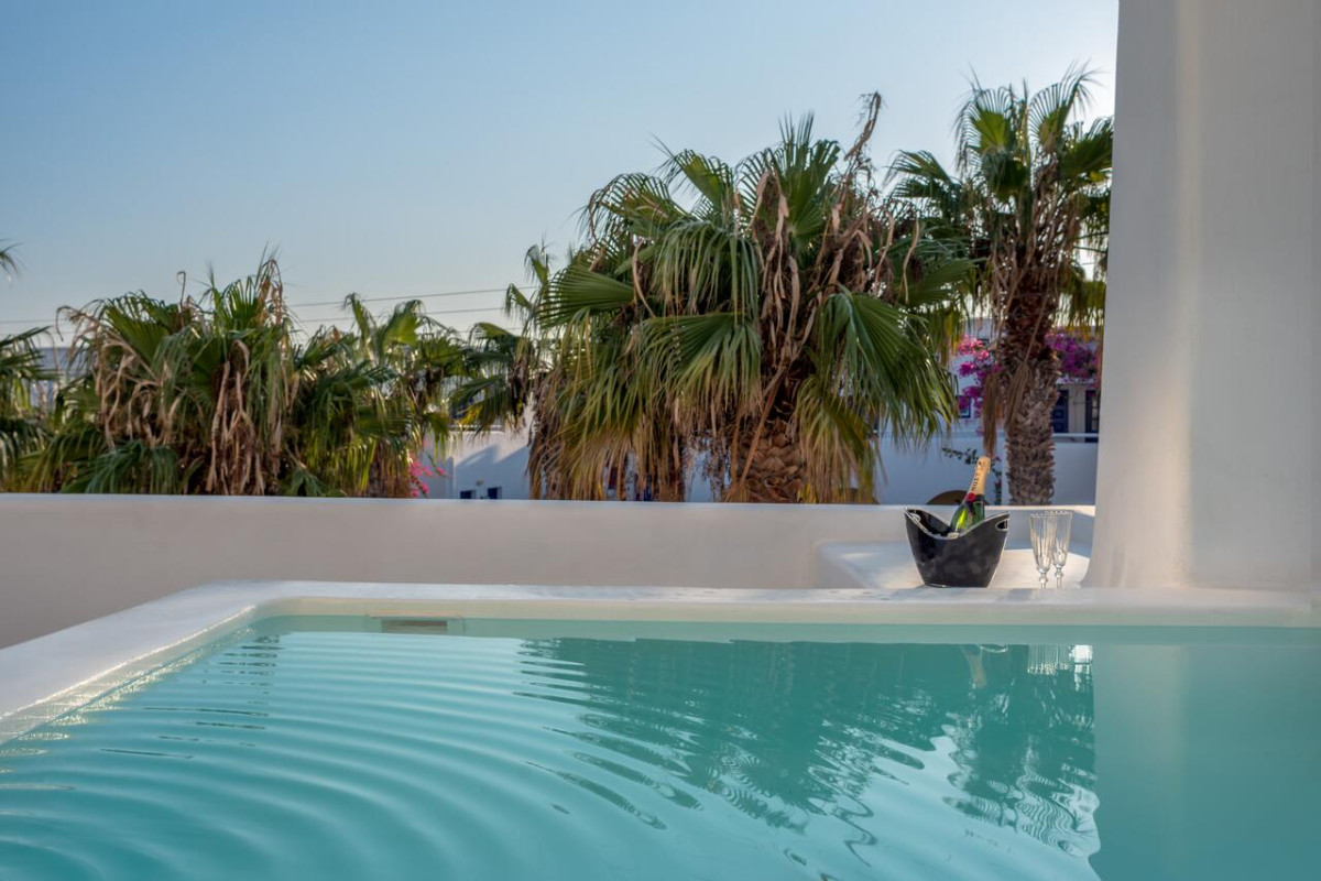 Antoperla Luxury Hotel  Spa