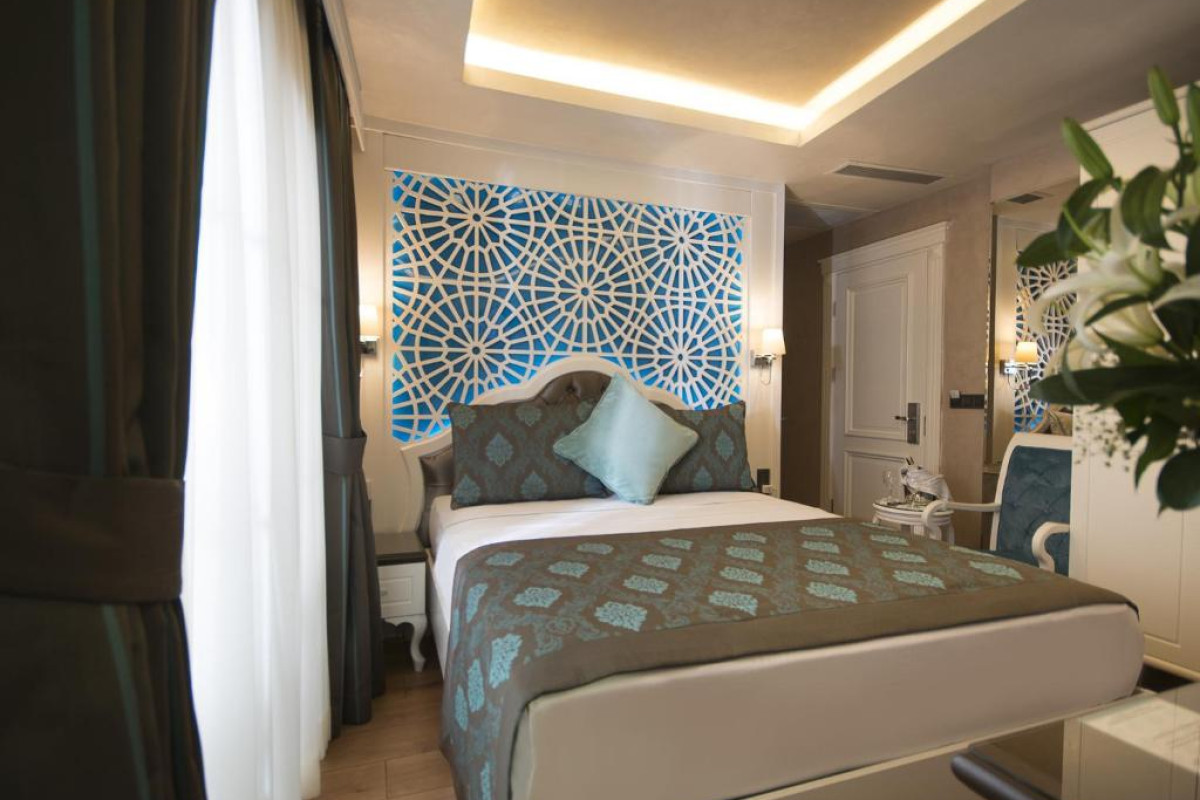 ANTUSA PALACE HOTEL  SPA